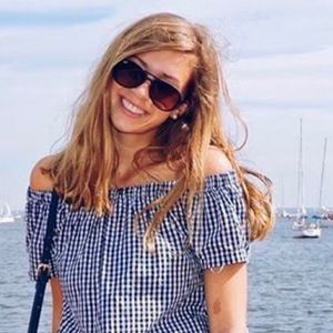 Meet your Posher, Tori